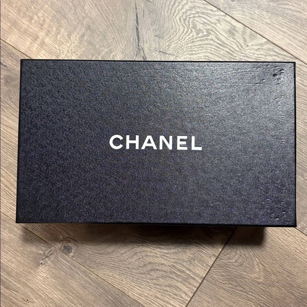 CHANEL Elegant Black Shoe Box